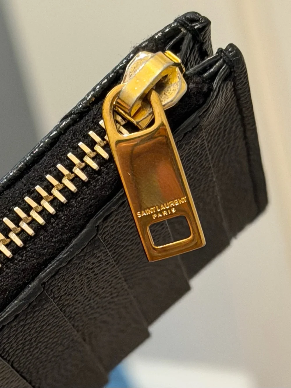 Saint Laurent Black Quilted Leather Card Holder with Gold YSL Logo - Picture 7 of 7
